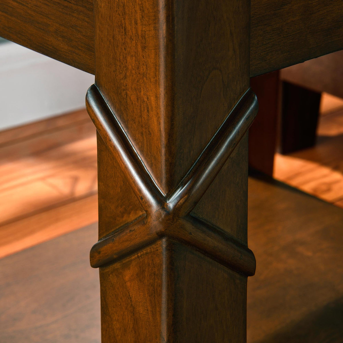 Solid Wood End Table with Storage Shelf Z805